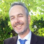 Christophe Duhterian, Dirigeant Competens
15 ans d’expérience en organisations, conseil et Ressources Humaines.
10 ans en formation et coaching.